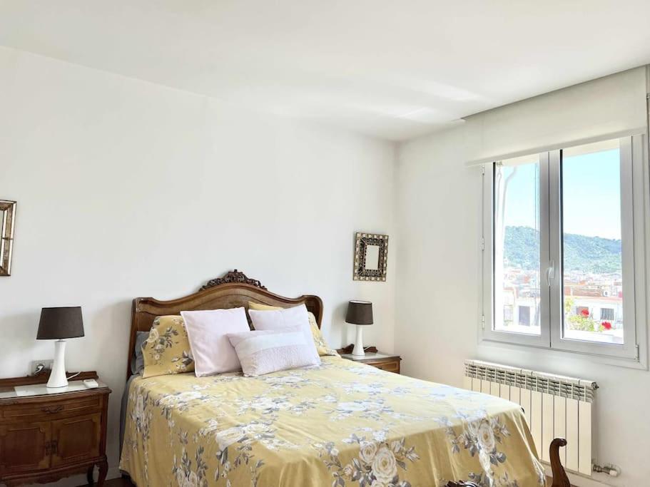 Moderno Y Amplio Apartamento En El Centro De Rosas Exterior foto